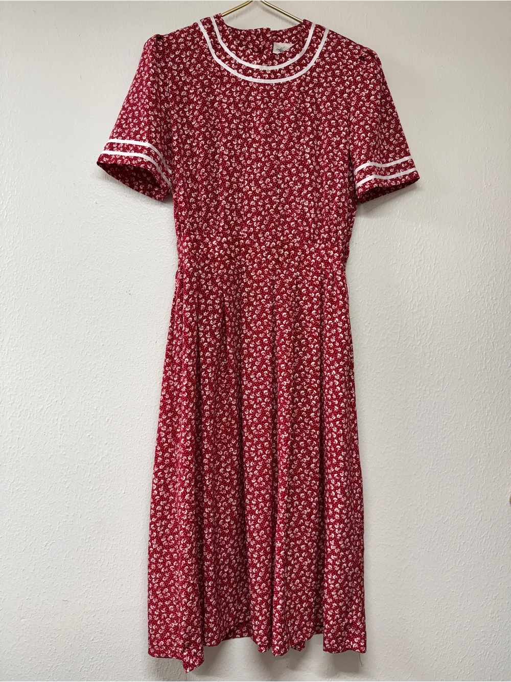 Kathy Lee Red Floral Maxi Dress with White Trim Size 12
